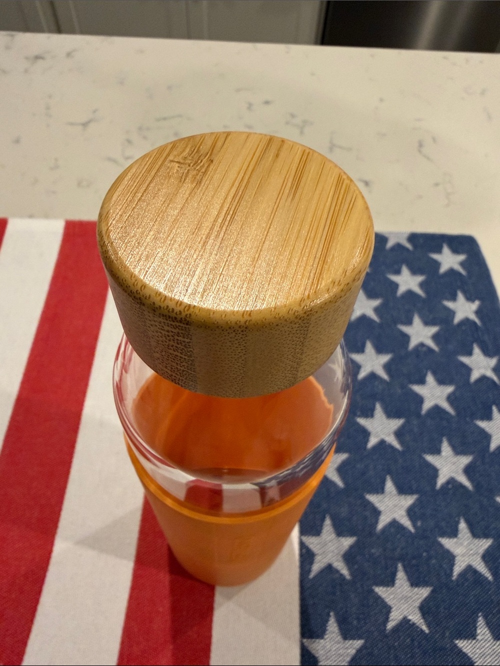 NWT Nespresso water bottle w/ rubber sleeve. - Picture 5 of 6